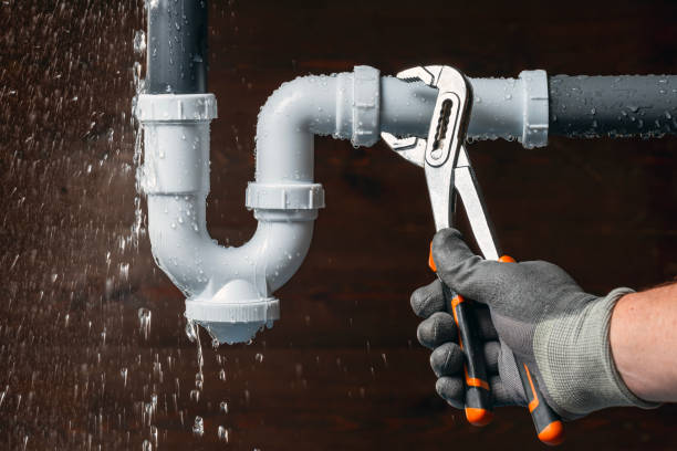 Professional Drain Cleaning technician working in Centerville, LA